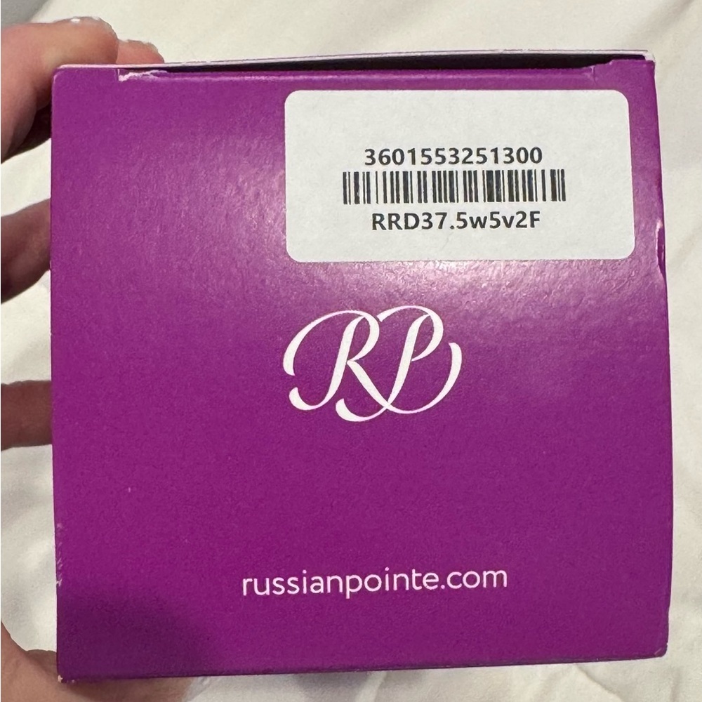 Russian Pointe Rubin Radiance